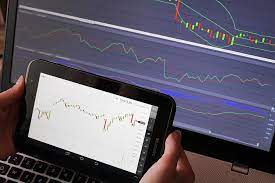 Why Should You Dive Into Online Forex Trading? post thumbnail image