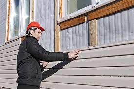 Upgrade Your Home’s Curb Appeal with Professional Siding Contractors in Bellevue post thumbnail image